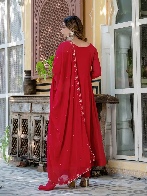 Red_Heavy_Pure_Fox_Georgette_Kurta_Set_For_Women