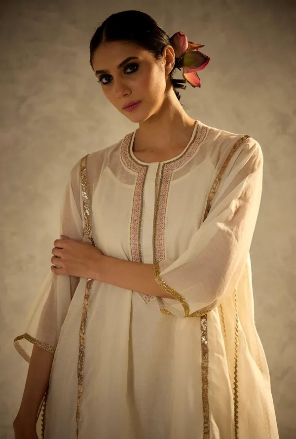 Cream_Mal_Chanderi_With_Gottapatti_Lace_Kurta_With_Sharara_Set_For_Women