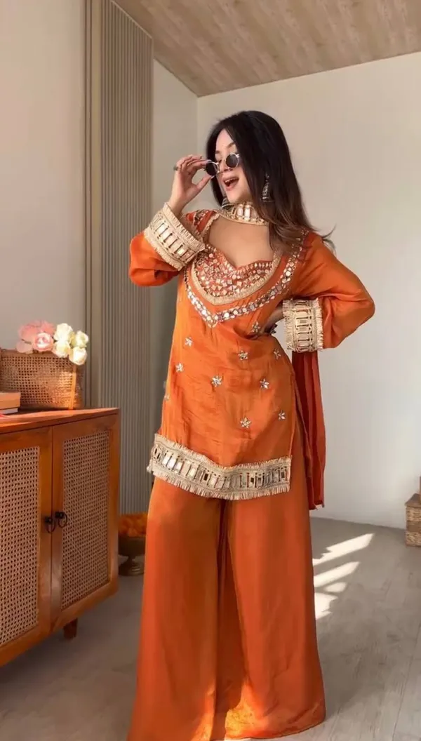 Mirror_Worked_Exclusive_4_Pcs_Kurta_Suit_Set