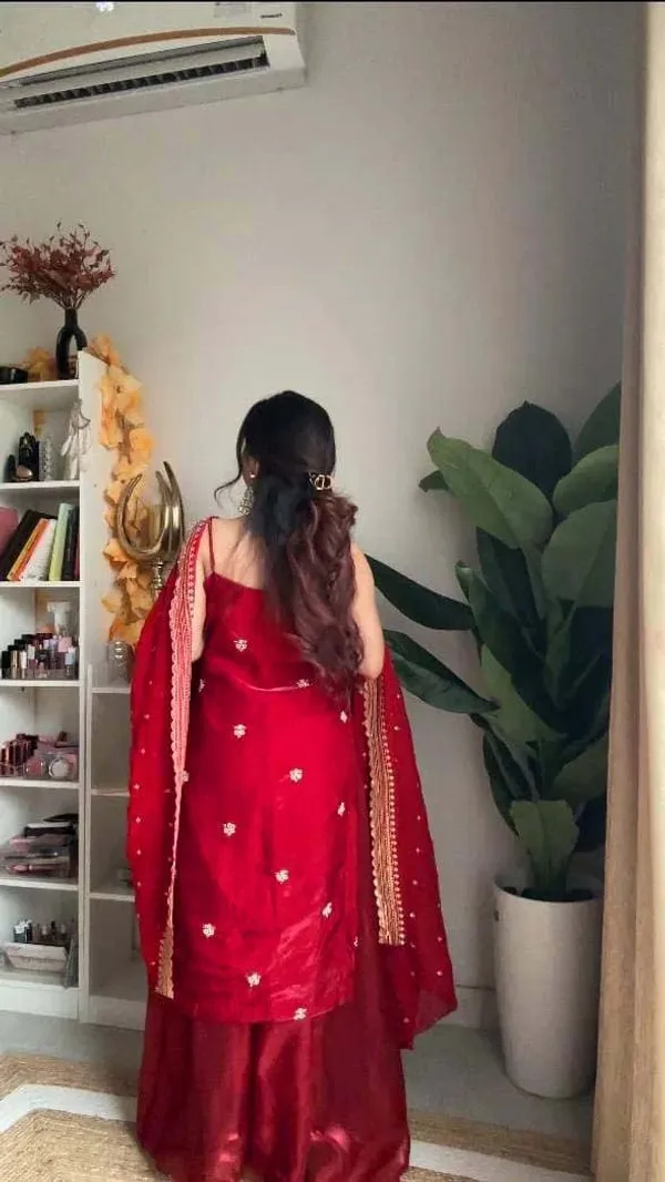 Red_Heavy_Frenchy_Silk_With_Lace_Kurta_Set_For_Women