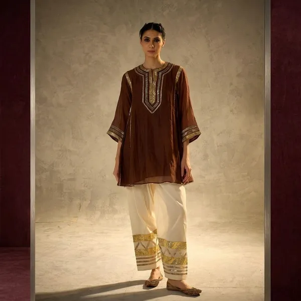 Brown_And_White_Mal_Chanderi_With_Gottapatti_Lace_Kurta_With_Sharara_Set_For_Women