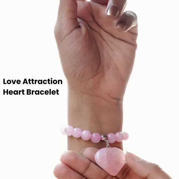 Love_attraction__Heart_Charm_Beaded_Bracelet