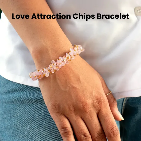 Pink_Rose_Quartz_Chips_Adjustable_Chain_Bracelet_With_Gold_Beads