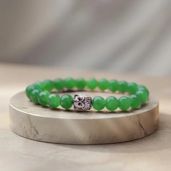 Green_Jade_Beaded_Bracelet_With_Silver_Buddha_Charm