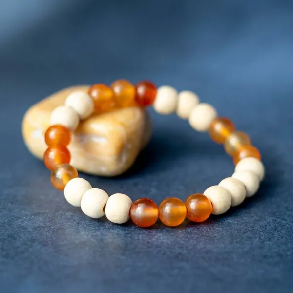 Amber_Carnelian_Tulsi_Wood_Beaded_Stretch_Bracelet_For_Women
