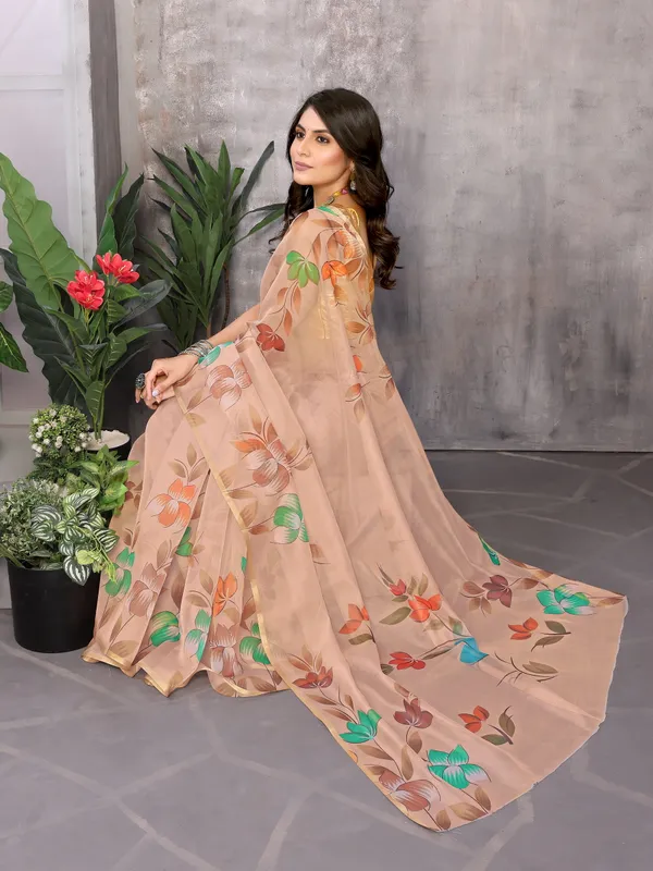 Brown_Organza_Silk_Saree_With_Golden_Zari_Border_And_Brocade_Blouse_Piece