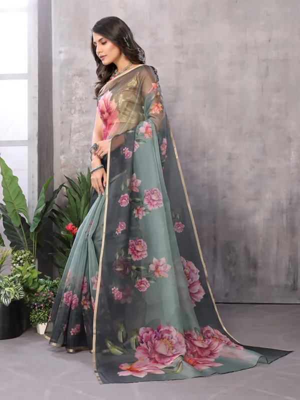 Green_Organza_Silk_Saree_With_Golden_Zari_Border_And_Brocade_Blouse_Piece