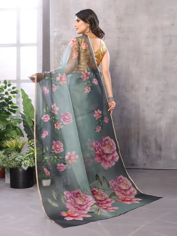 Green_Organza_Silk_Saree_With_Golden_Zari_Border_And_Brocade_Blouse_Piece