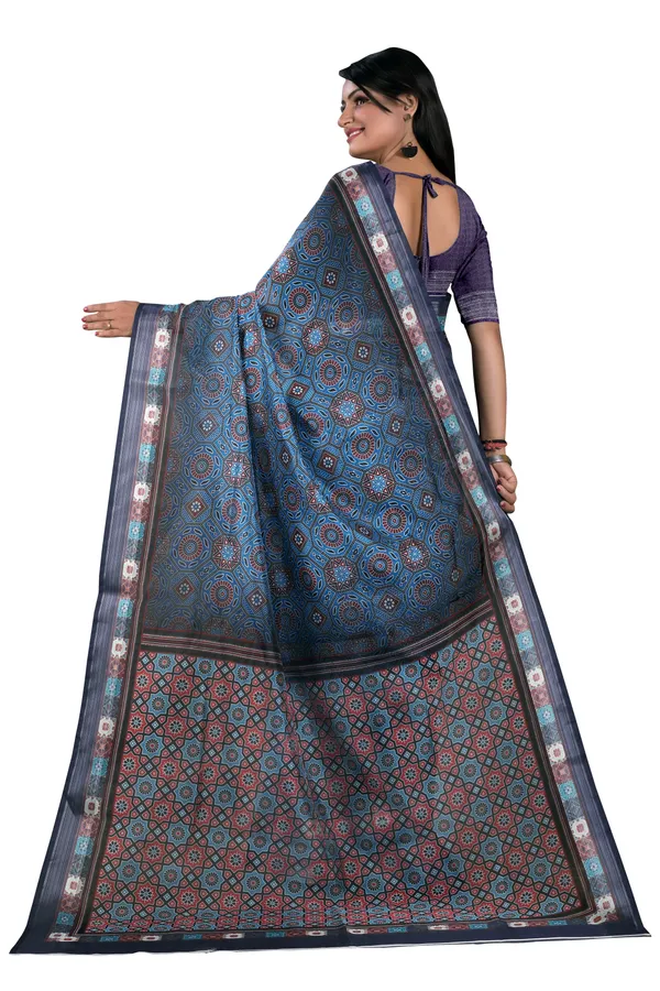 Blue_Organza_Silk_Saree_With_Silver_Zari_Border_And_Blouse_Piece