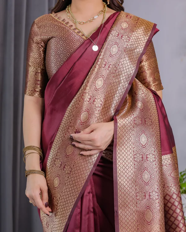 Maroon_Banarasi_Saree
