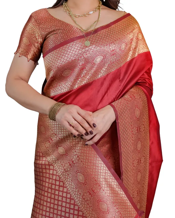 Red_Banarasi_Silk_Saree