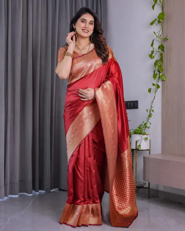 Red_Banarasi_Silk_Saree