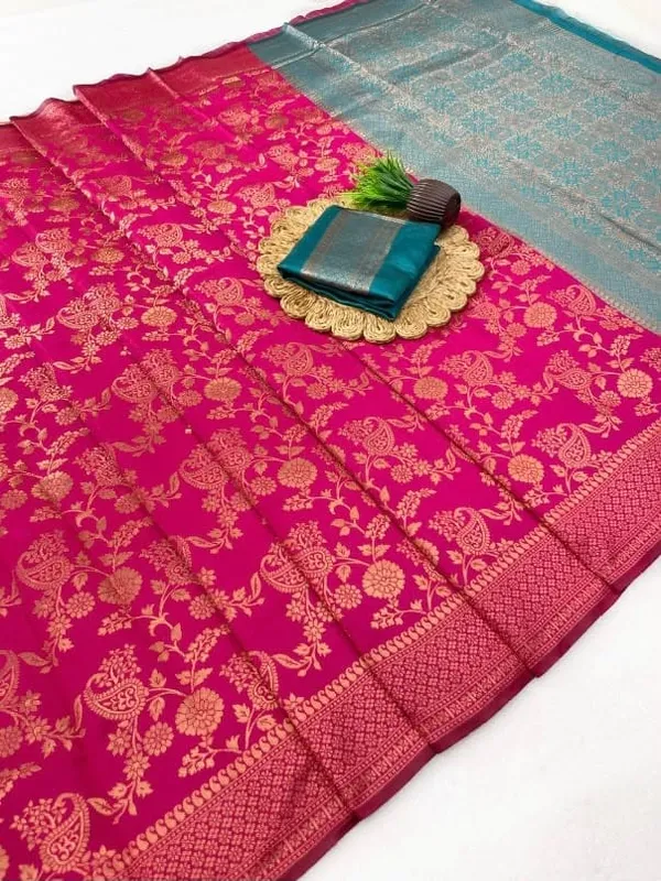 Women’s_Pink_&_Turquoise_Floral_Zari_Woven_Saree_with_Designer_Border_&_Contrast_Pallu