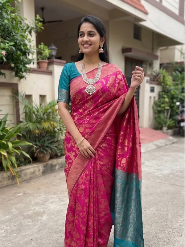 Women’s_Pink_&_Turquoise_Floral_Zari_Woven_Saree_with_Designer_Border_&_Contrast_Pallu