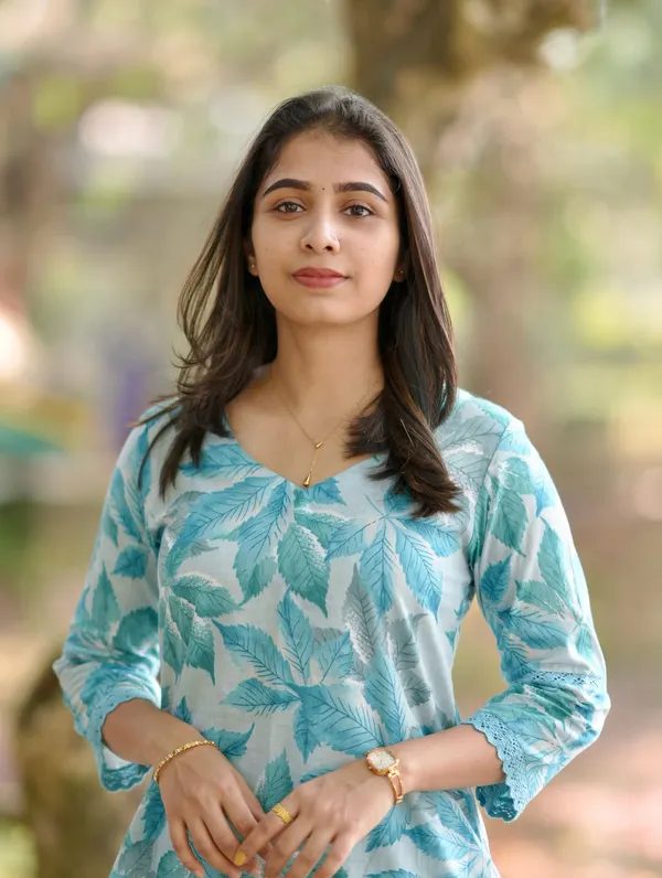 Women_Trendy_Flower_Printed_and_Crosia_Lace_Worked_Cotton_Blue_Kurta_With_Pant