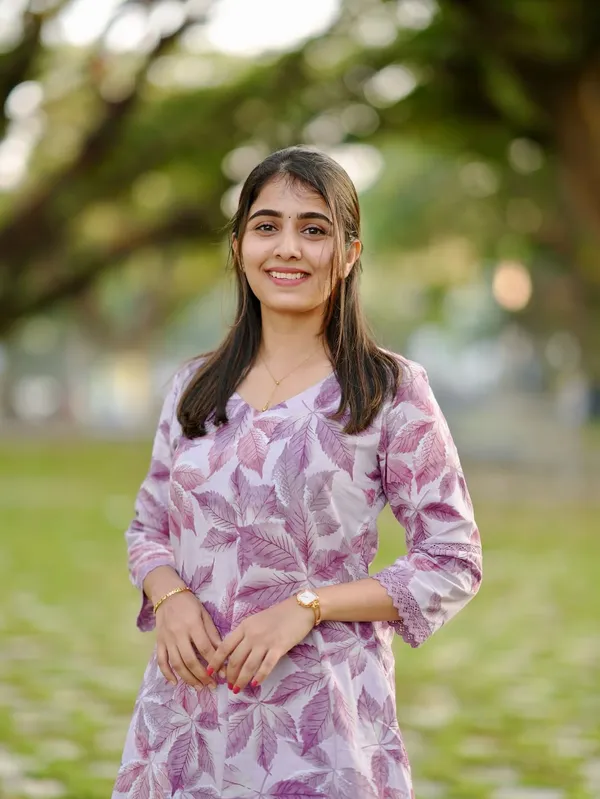 Women_Trendy_Flower_Printed_and_Crosia_Lace_Worked_Cotton_Onion_Kurta_With_Pant