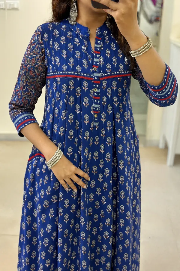 Women_Fully_Flared_Anarkali_Cotton_Floral_Printed_Blue_Kurta_and_Pant_With_Dupatta