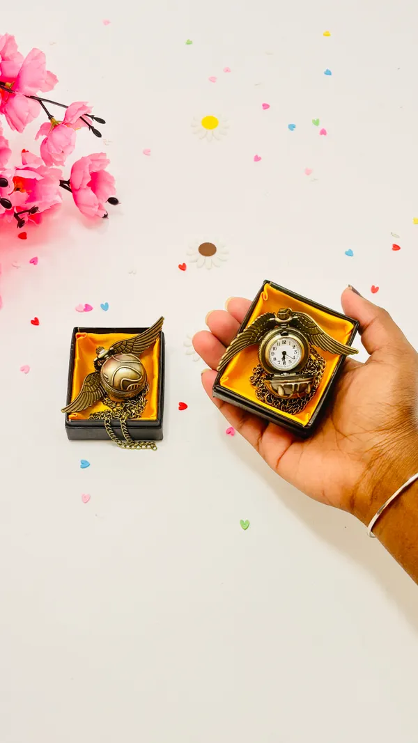 Golden_Snitch_Vintage_Pocket_Watch_With_Keychain_|_Fantasy_Collectible_Gift