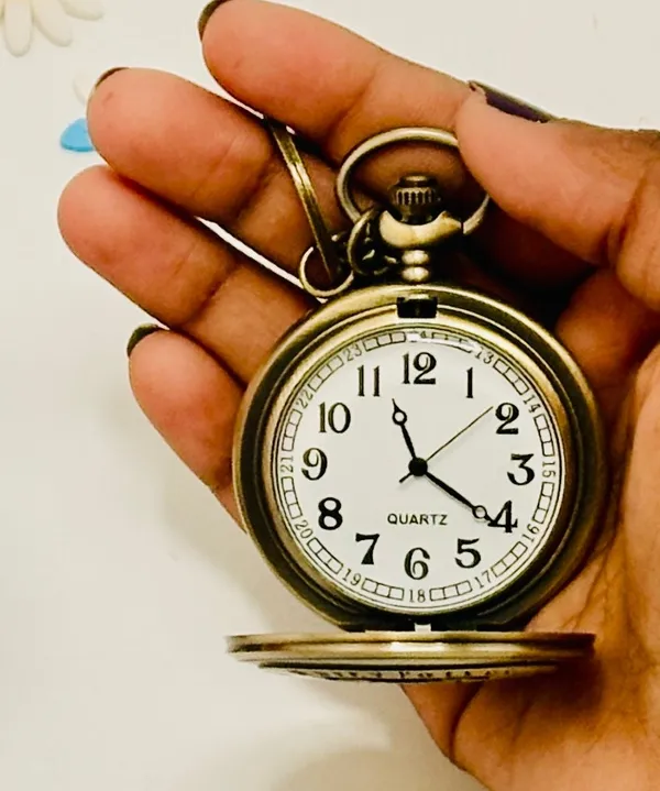 Harry_Potter_Logo_Vintage_Pocket_Watch_With_Keychain_|_Fantasy_Collectible_Gift