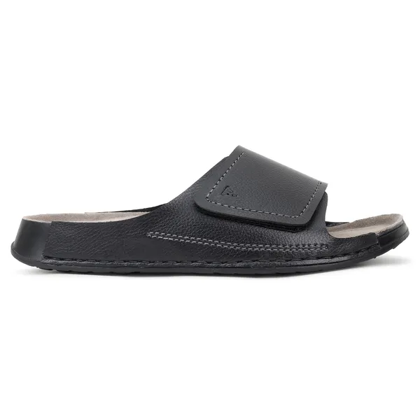 COVE-Stylish_Footwear