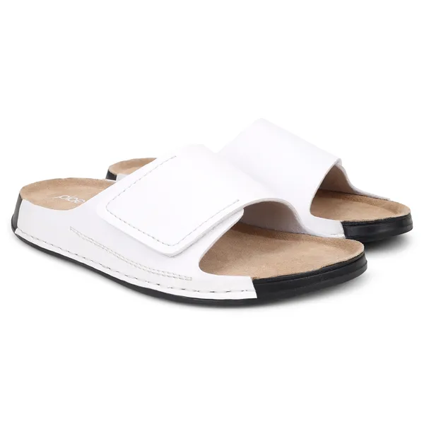COVE-Stylish_Footwear
