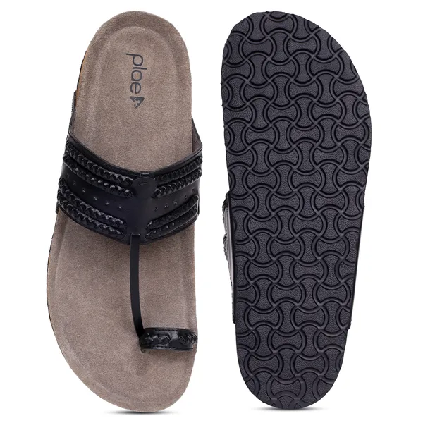 PLUSH-Stylish_Footwear