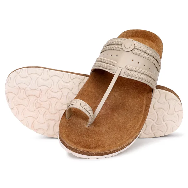 PLUSH-Stylish_Footwear