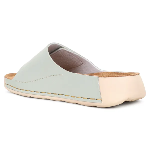 FLOAT-Stylish_Footwear