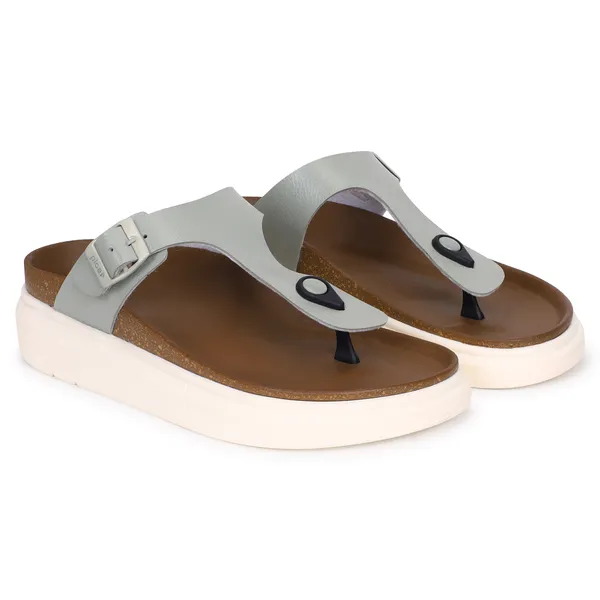 BREEZE-Stylish_Footwear