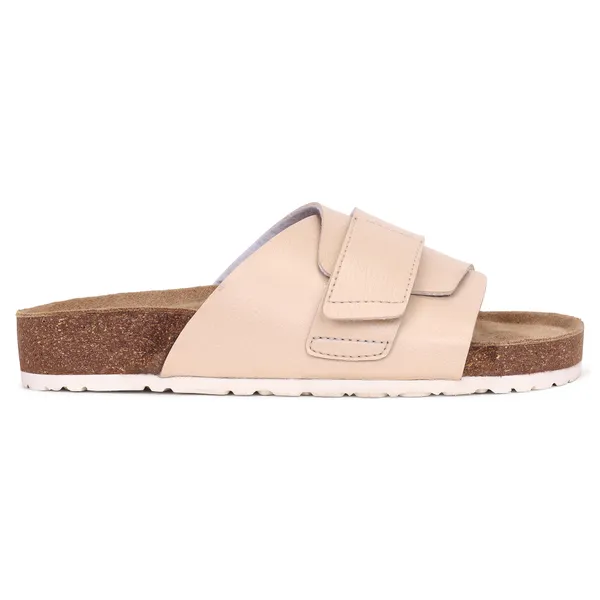 KORA-Stylish_Footwear