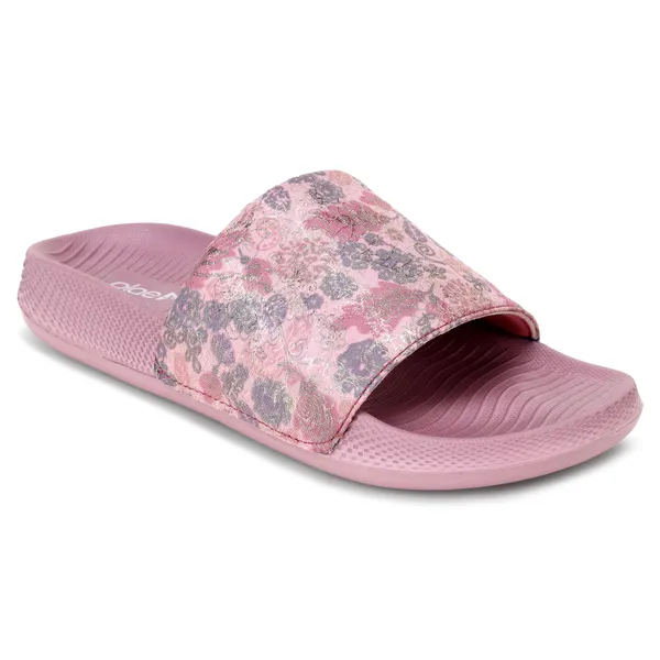 VELORA-Stylish_Footwear
