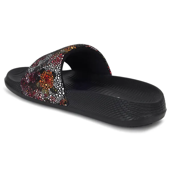 NURA-Stylish_Footwear