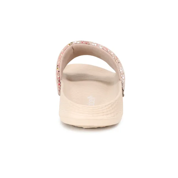 NURA-Stylish_Footwear