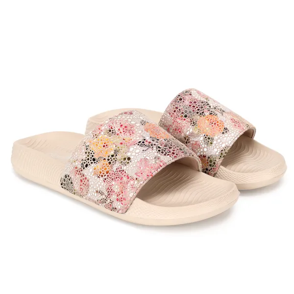 NURA-Stylish_Footwear