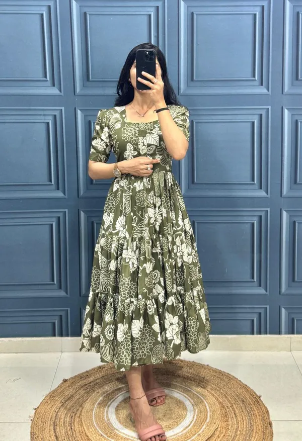 Introducing_JC_Real_Own_Modeling_New_Super_Trendy_Dress