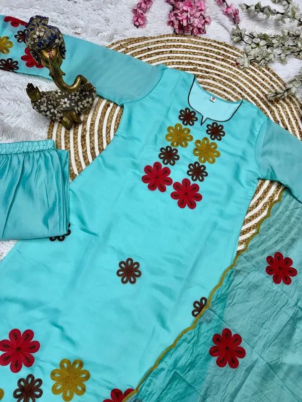 Introducing_New_Festival_spacial_3_Pcs_Set