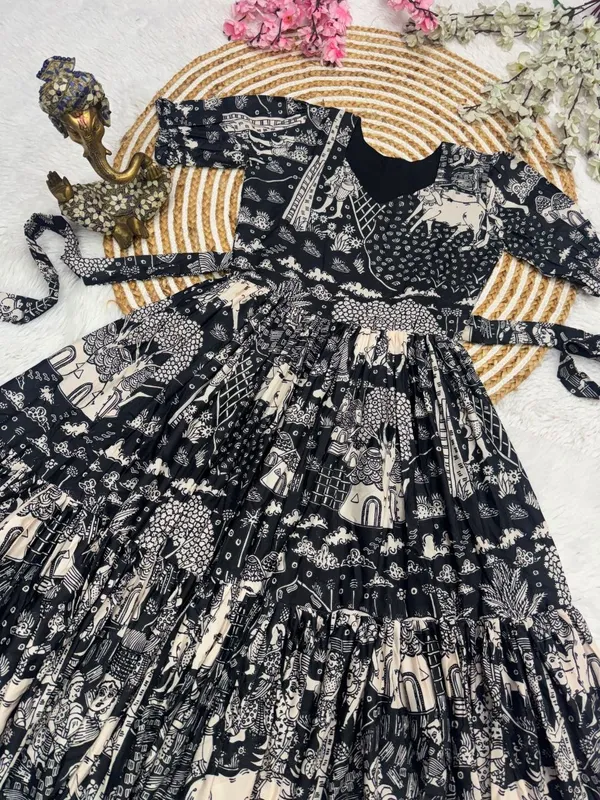 Introducing_New_Super_Real_Own_Modeling_New_Super_Trendy_Dress