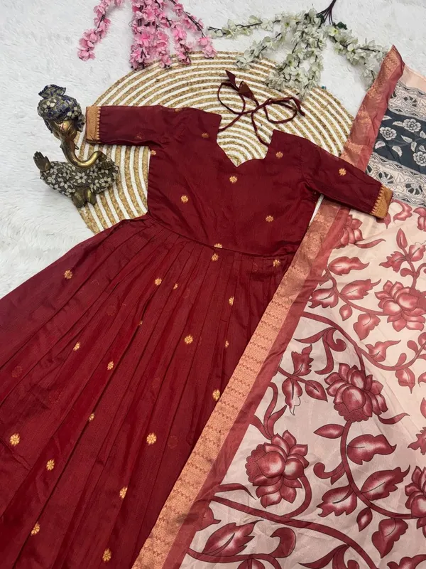 Introducing_New_Super_Trendy_Traditional_Outfit