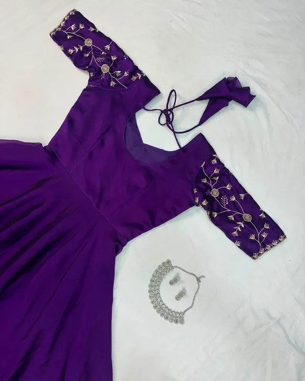 Traditional_Full_Flare_Silk_Blend_Gown_with_Dupatta