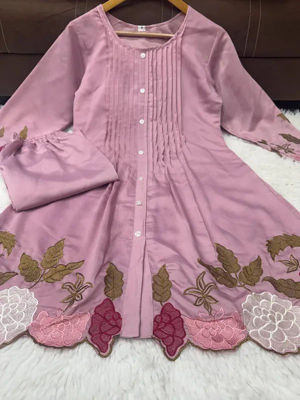 Women_Light_Pink_Pleated_Tunic_With_Pants_Co-Ord_Set