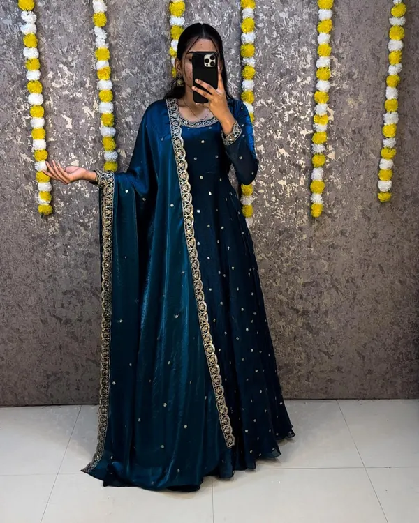 special_Rich_sequence_embroidery_Gown_+_Dupata