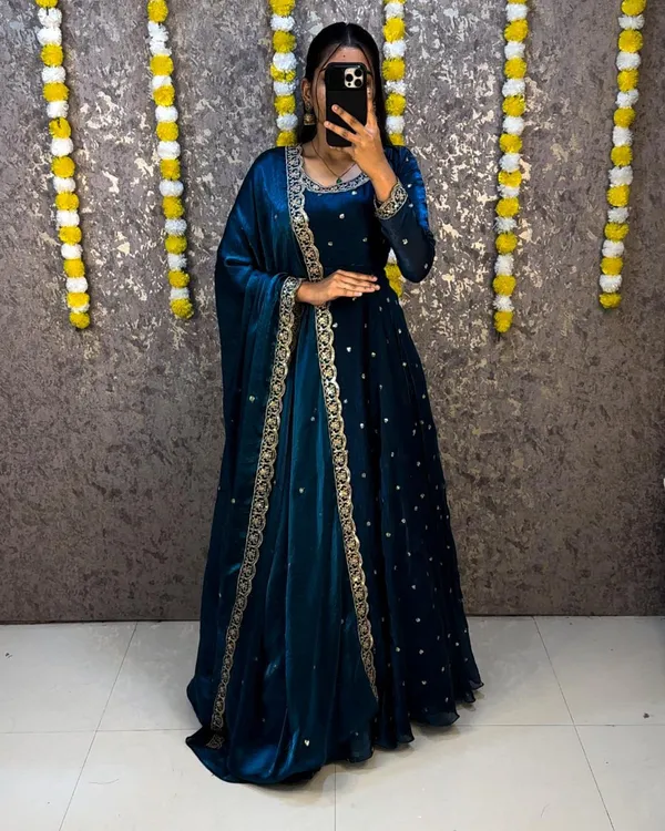 special_Rich_sequence_embroidery_Gown_+_Dupata