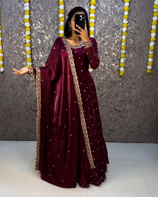 special_Rich_sequence_embroidery_Gown_+_Dupata