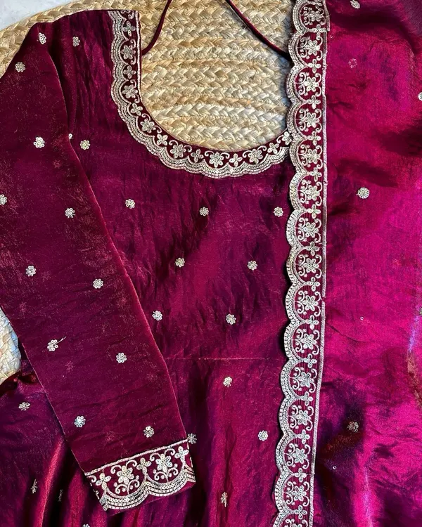 special_Rich_sequence_embroidery_Gown_+_Dupata