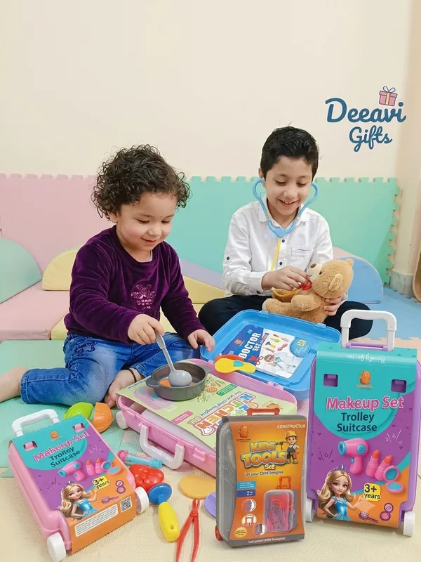 Kids_Pretend_Play_Suitcase_–_Kitchen_Set