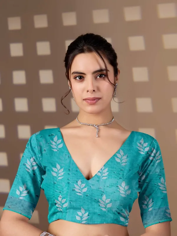 Women_Aqua_Green_Leafy_Digital_Printed_Linen_Cotton_Saree_With_Contrast_Pallu_And_Blouse_Piece