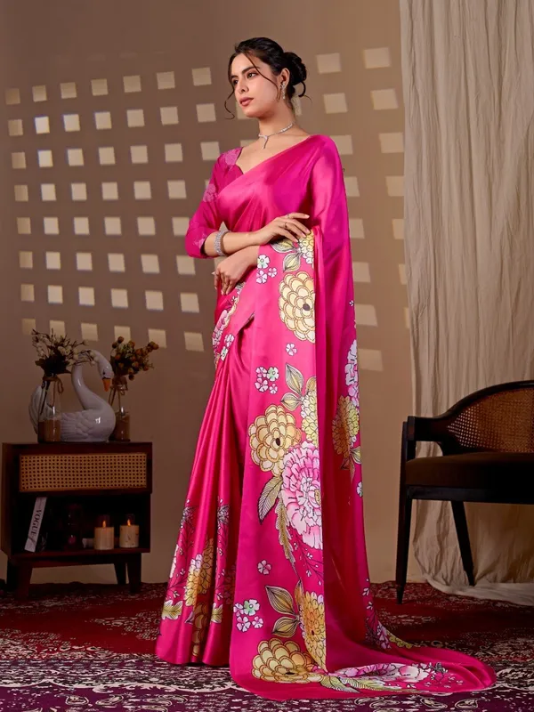Women_Rani_Pink_Floral_Digital_Printed_Satin_Georgette_Saree_With_Blouse_Piece