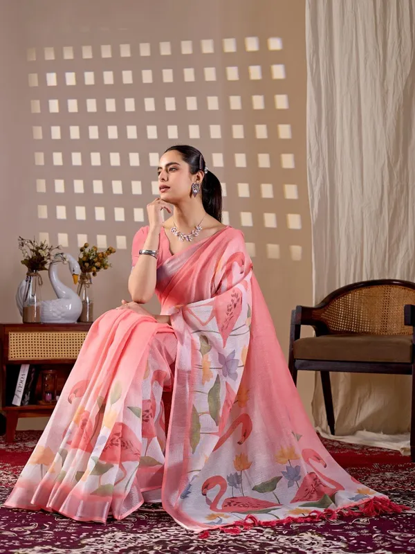 Peach_And_Pink_Linen_Cotton_Flamingo_Floral_Printed_Saree_For_Women