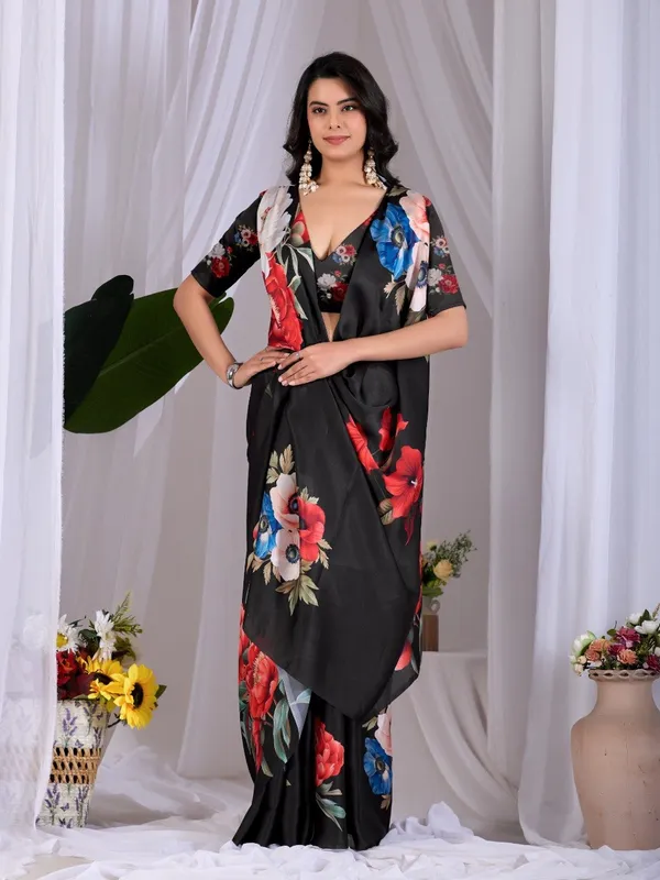 Black_Satin_Georgette_Floral_Digital_Printed_Saree_For_Women