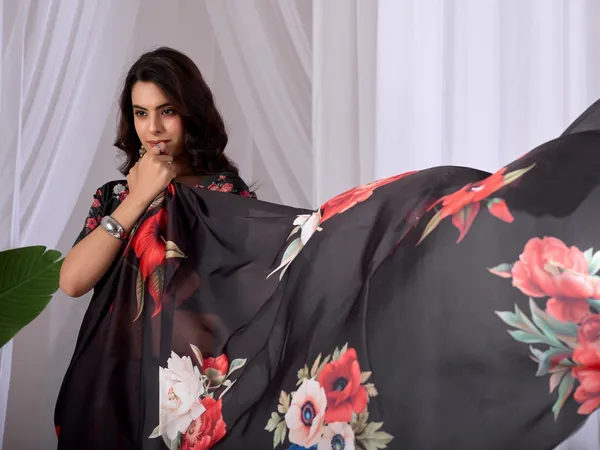 Black_Satin_Georgette_Floral_Digital_Printed_Saree_For_Women